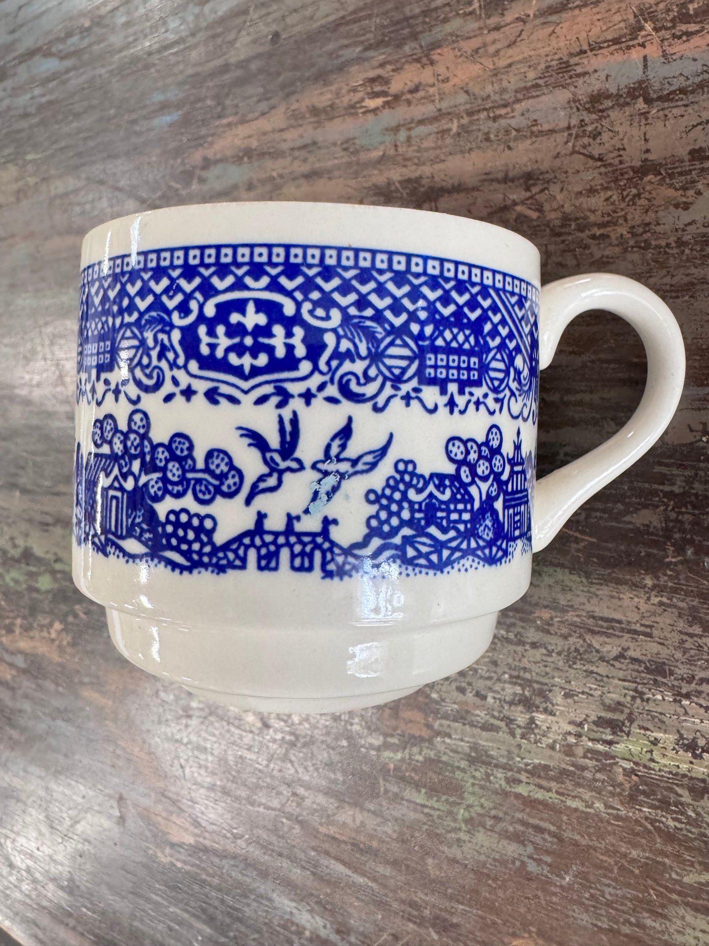 Vintage Blue Willow dinnerware