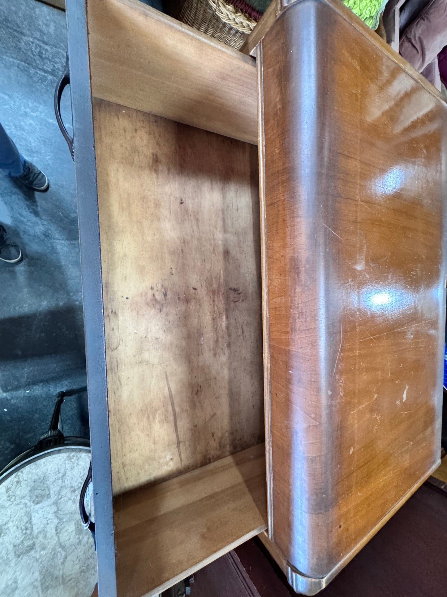Waterfall Style Chest of Drawers