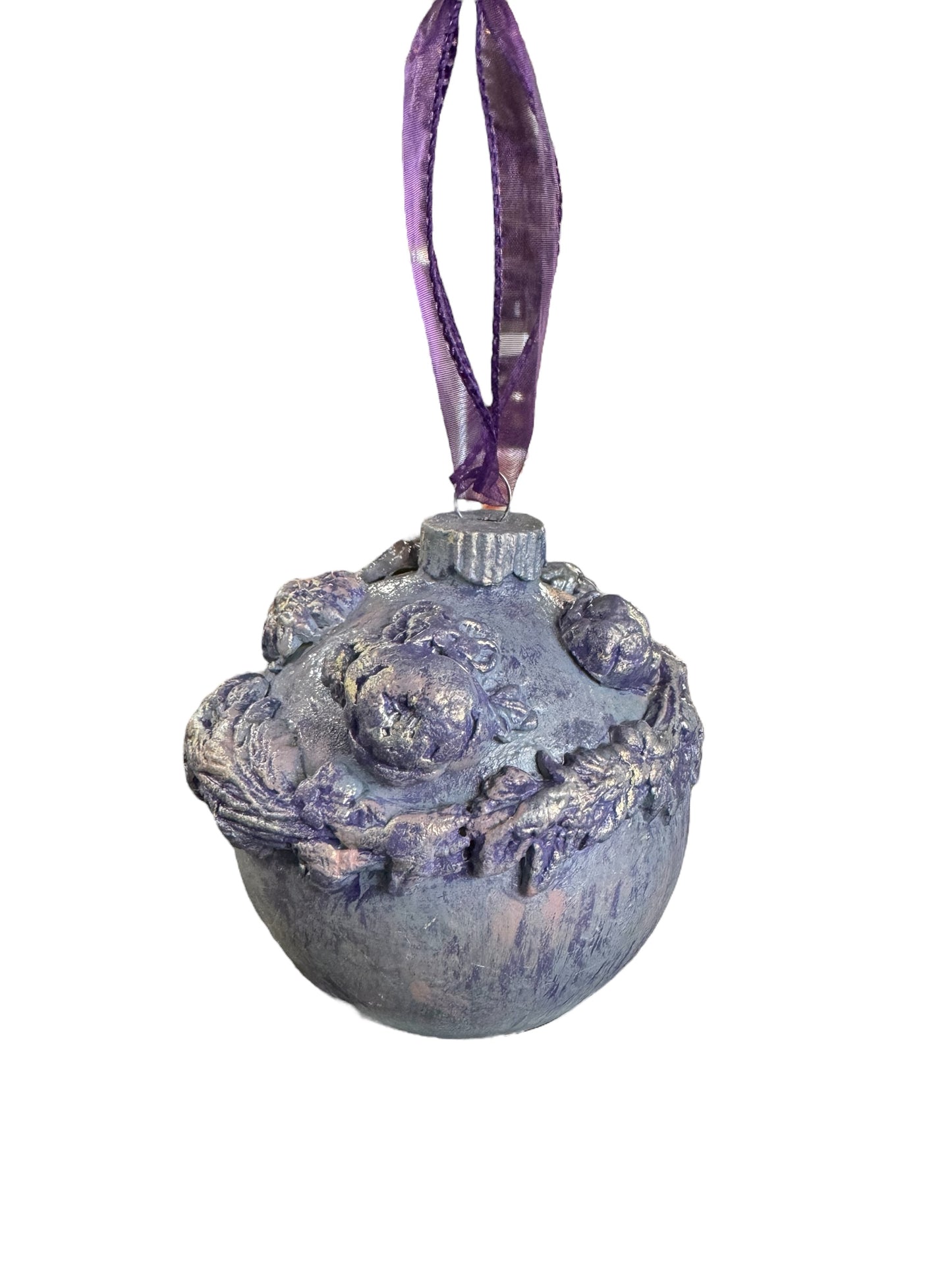 Handcrafted Round Embellished Ornaments