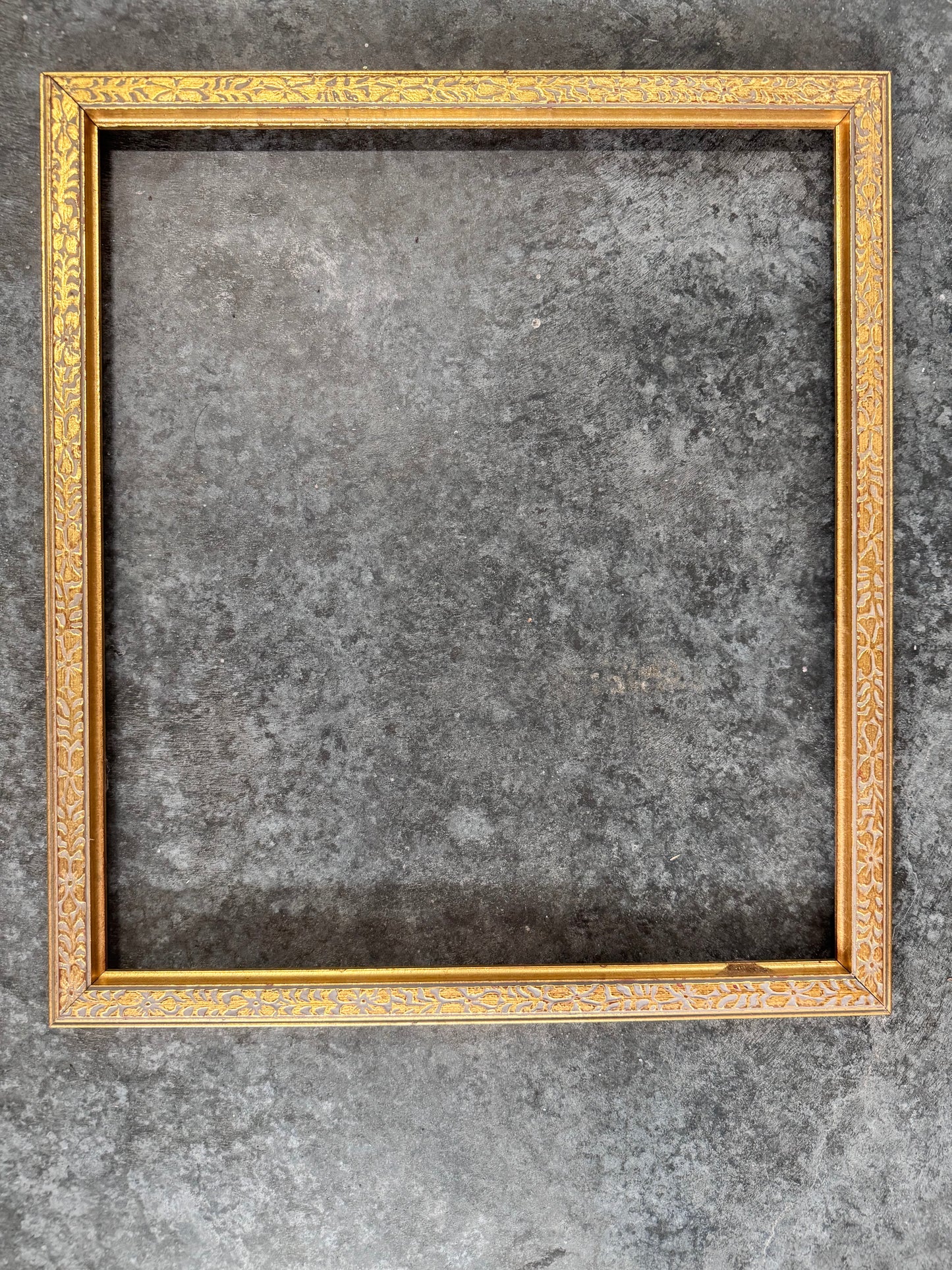 Vintage Wooden Frame - Carved Floral - Gold