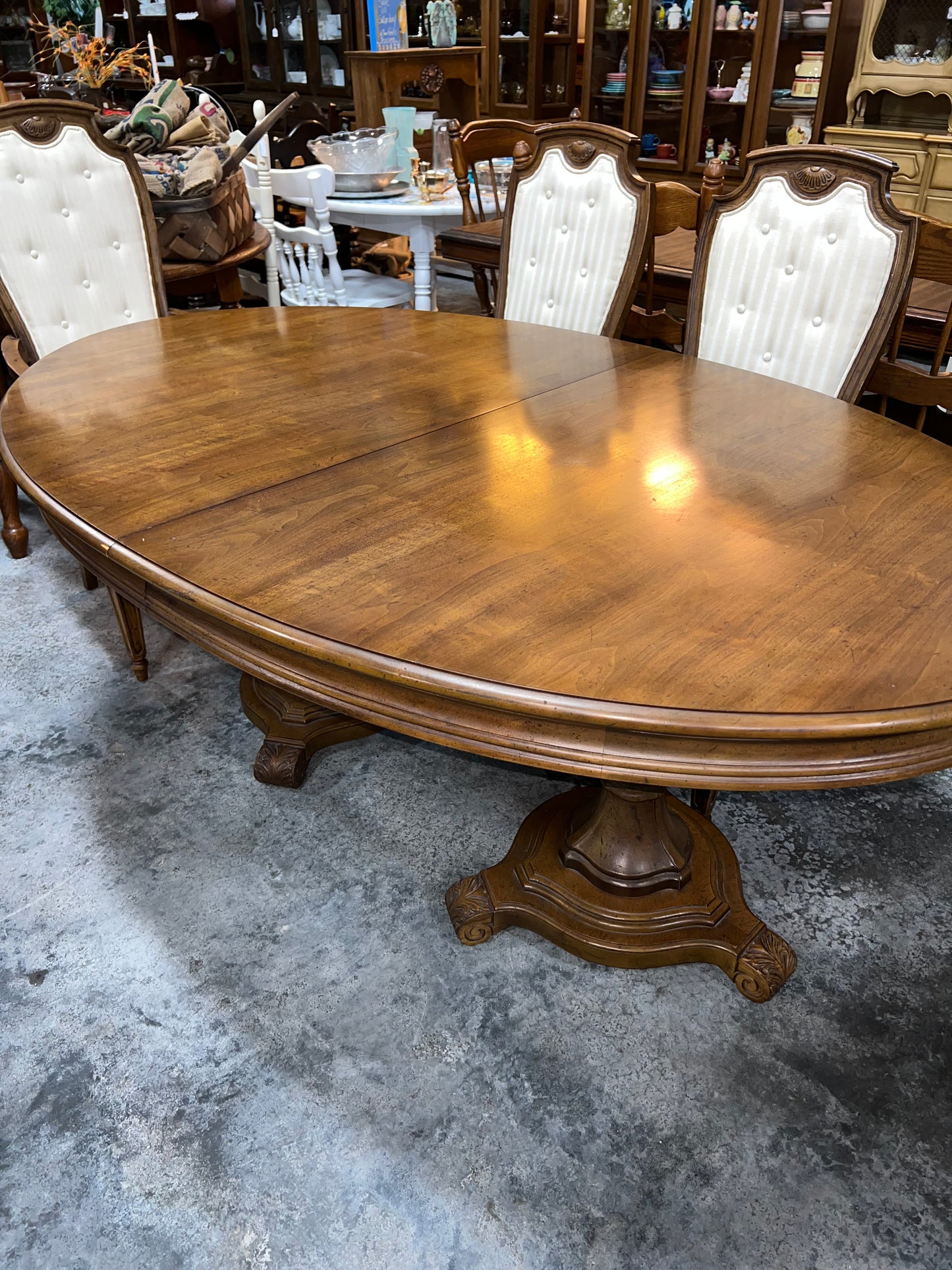 Henredon Oval Dining Table and 4 Chairs
