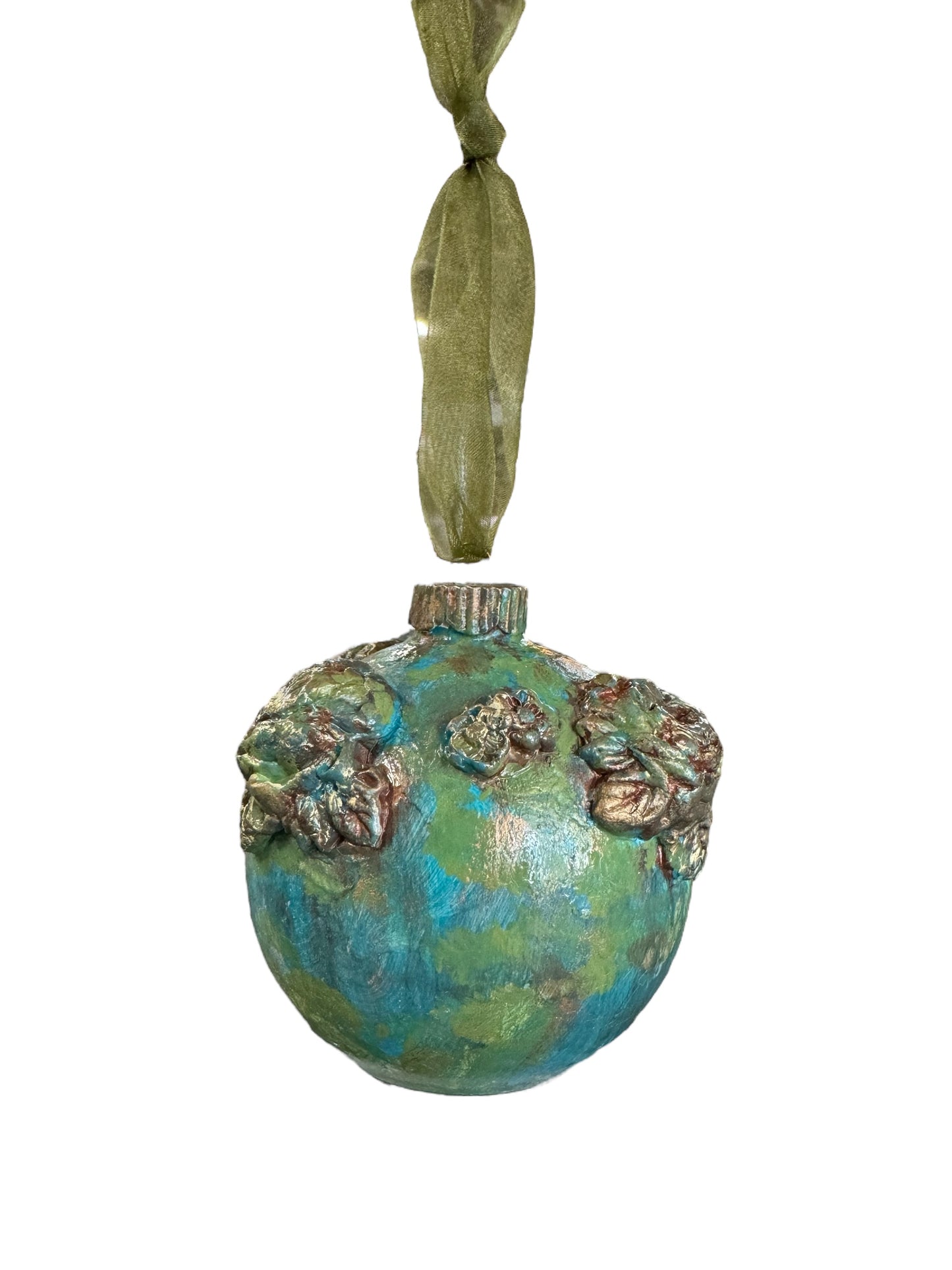 Handcrafted Round Embellished Ornaments
