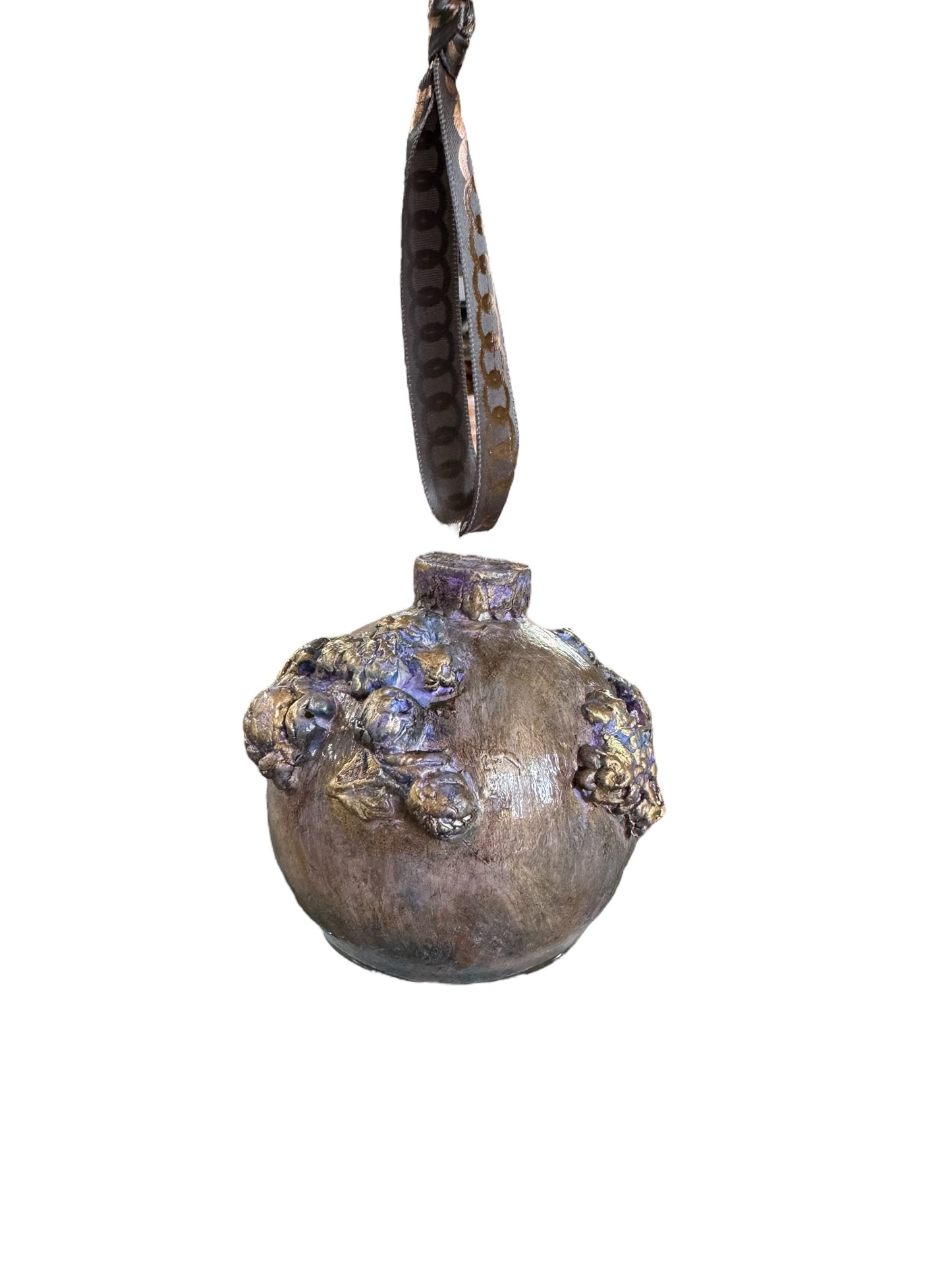 Handcrafted Round Embellished Ornaments