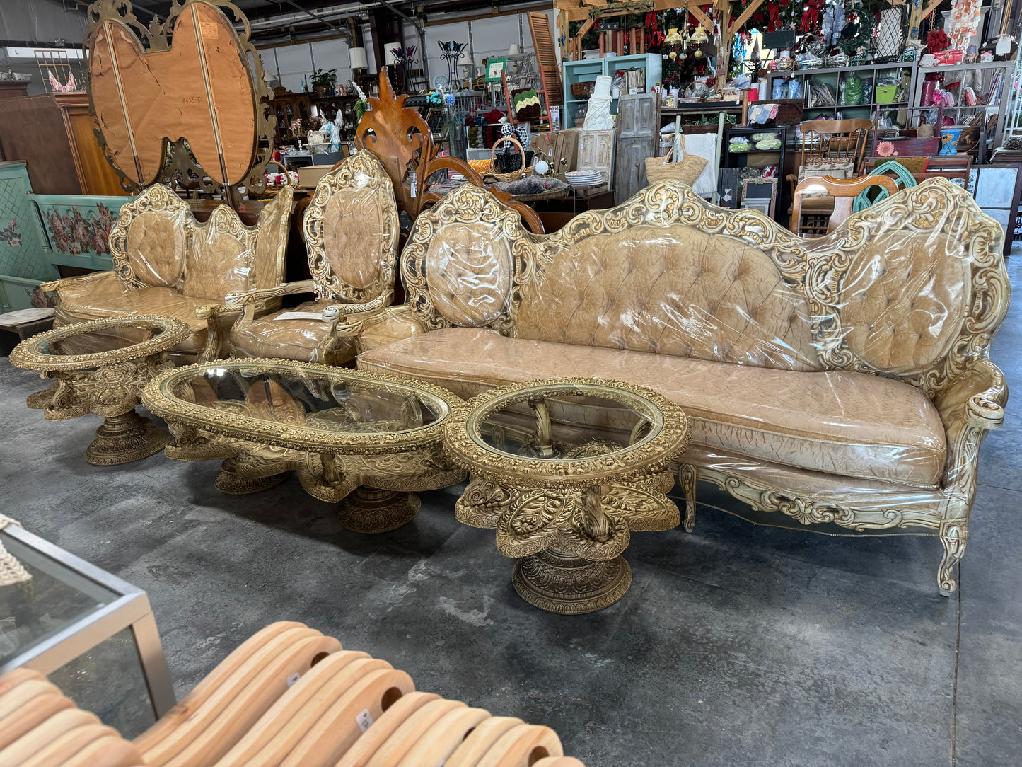 Vintage Chateau Chambord Furniture Guild Huildcrest Furniture Industries Versaille Collection Sofa Loveseat Chair in Velvet w covers