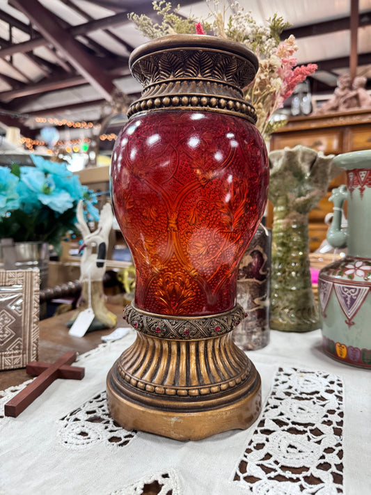 Vintage Baroque Style Resin Vase