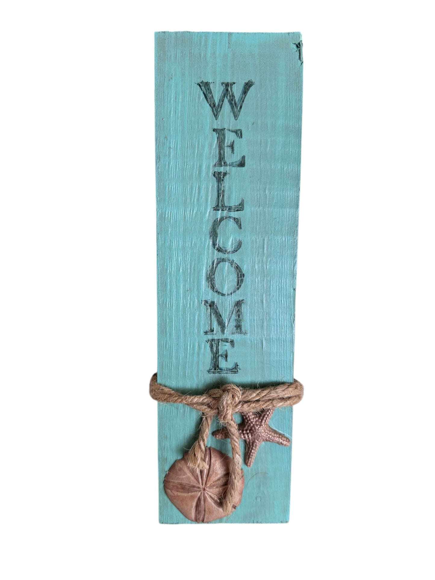 Beachy Welcome Sign