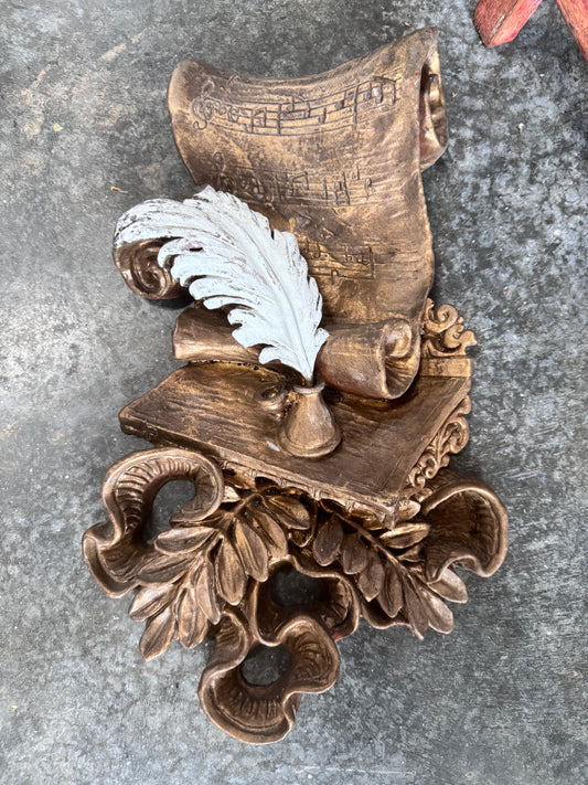 MCM Universal Statuary Wall Art Composer