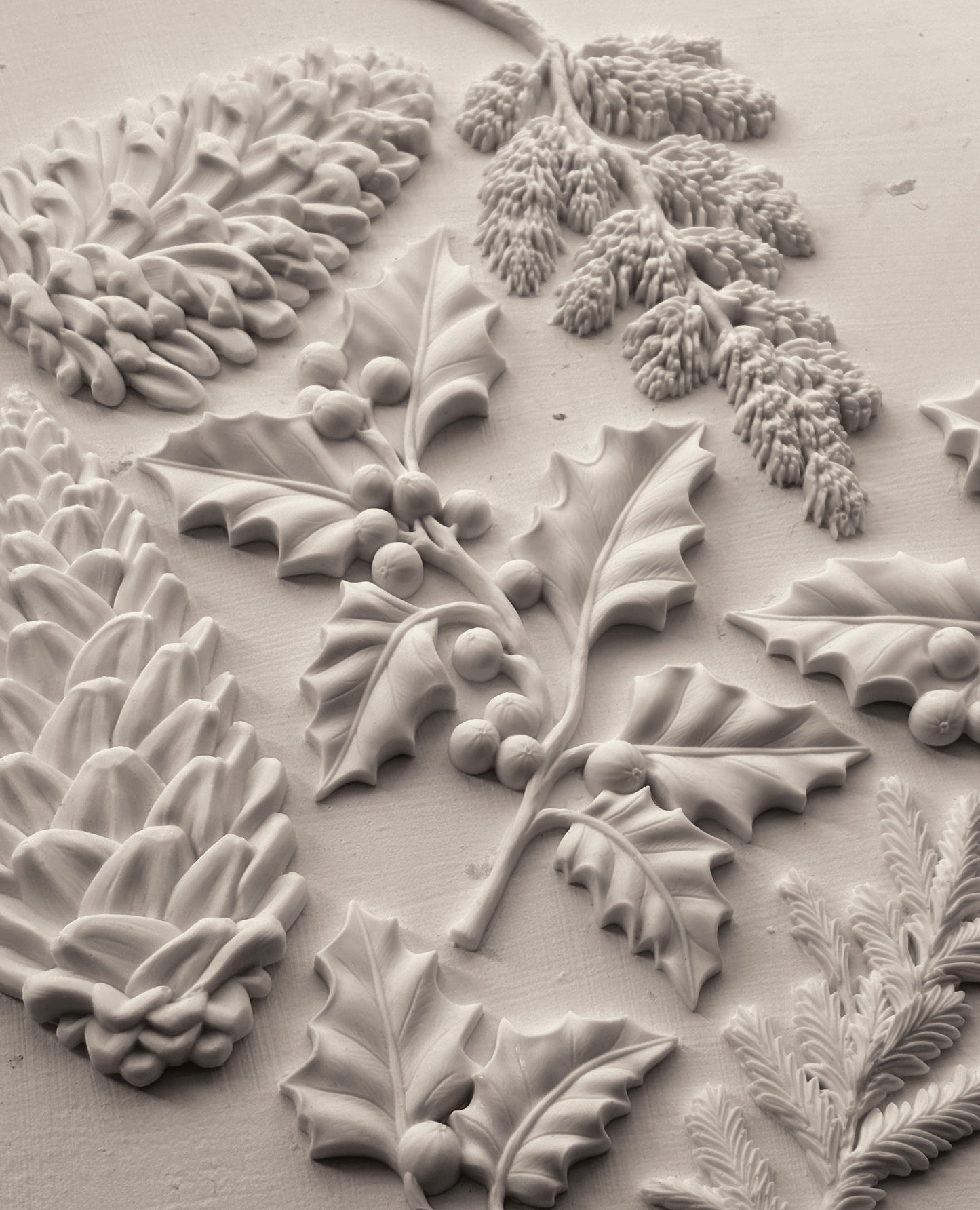 Winter Forage 2025 Holliday Collection Mould set
