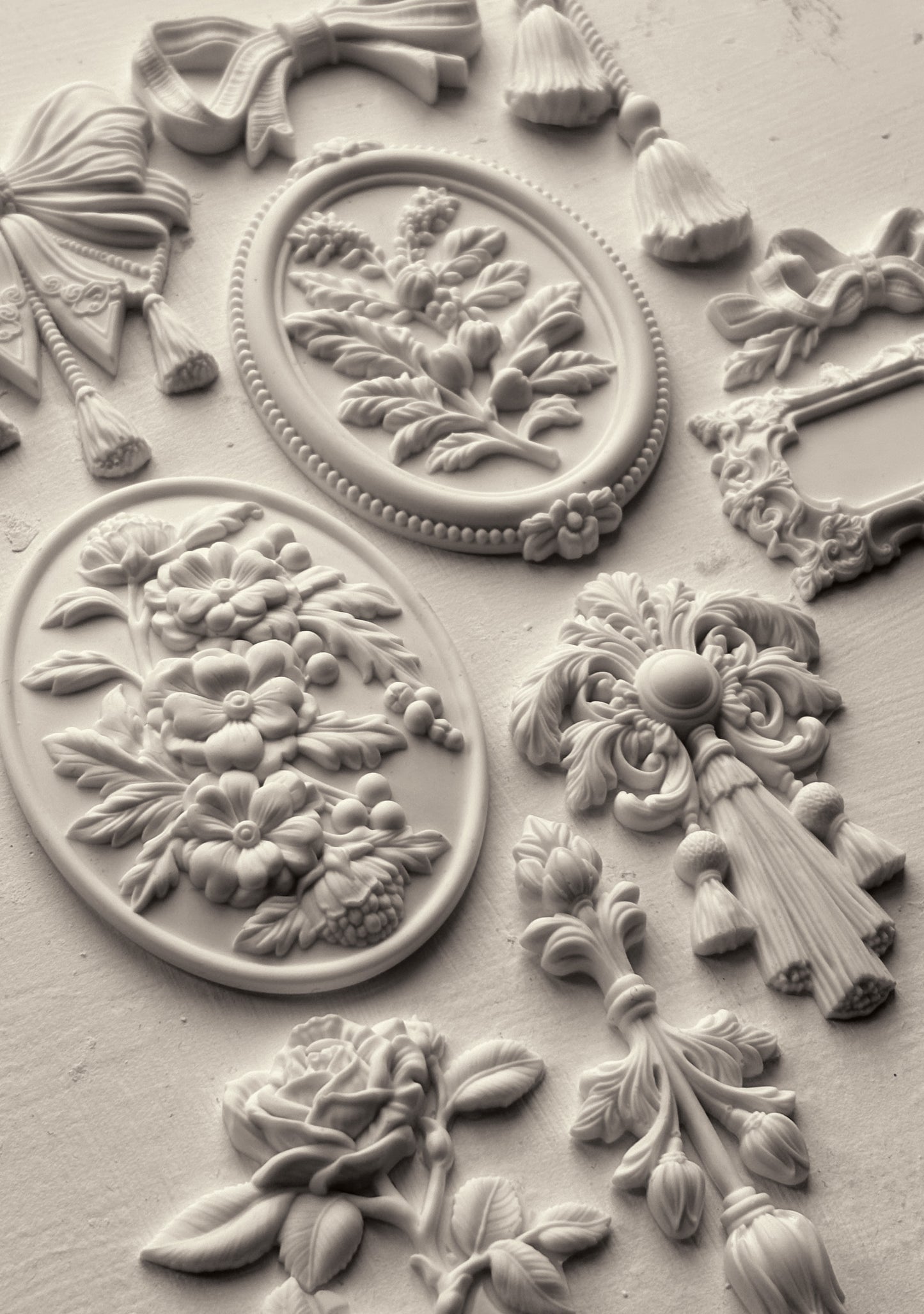 Victoriana 2025 Holiday Collection Mould Set