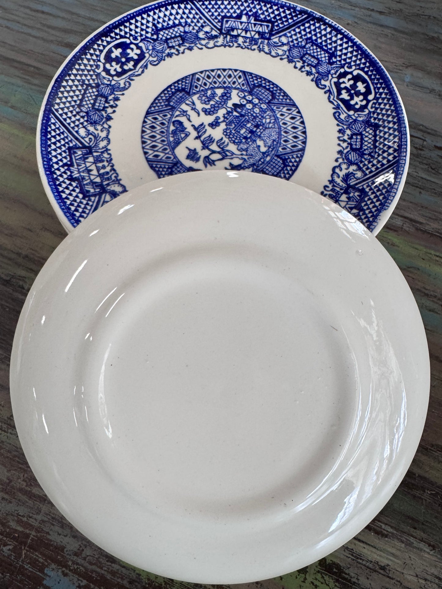 Vintage Blue Willow dinnerware
