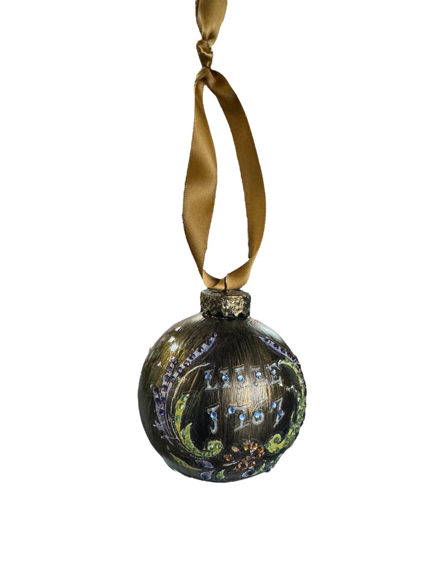 Handcrafted Round Embellished Ornaments