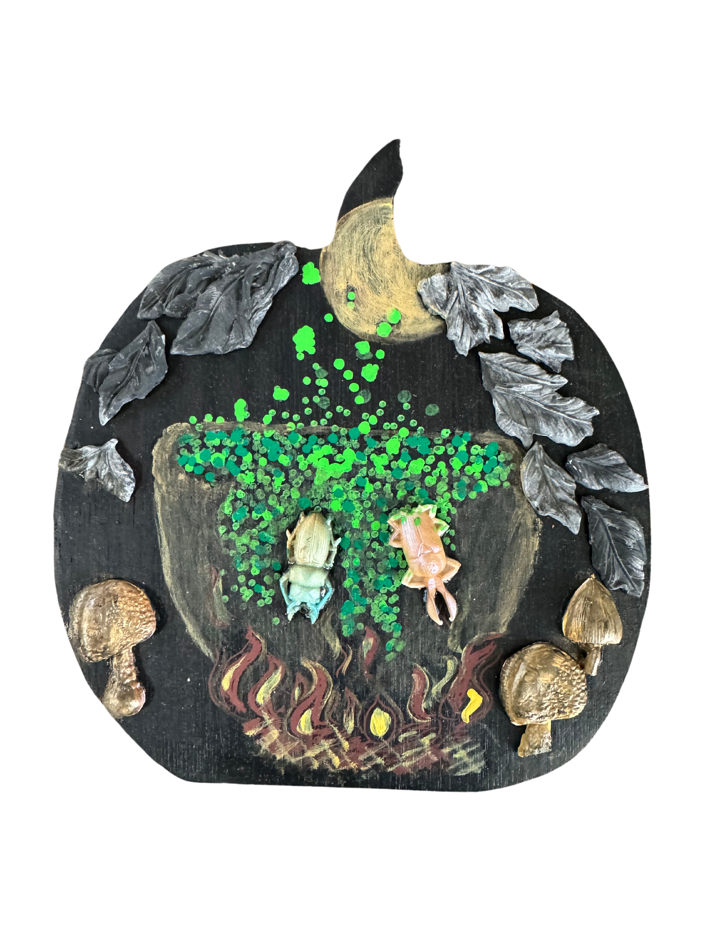 Sunflowers & Pumpkins Series Boiling Cauldron & Bugs Wooden Pumpkin