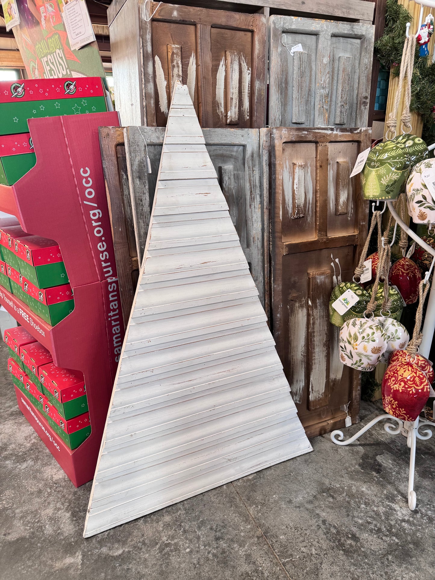 Wooden Christmas Tree Porch Leaner Garden Ornament