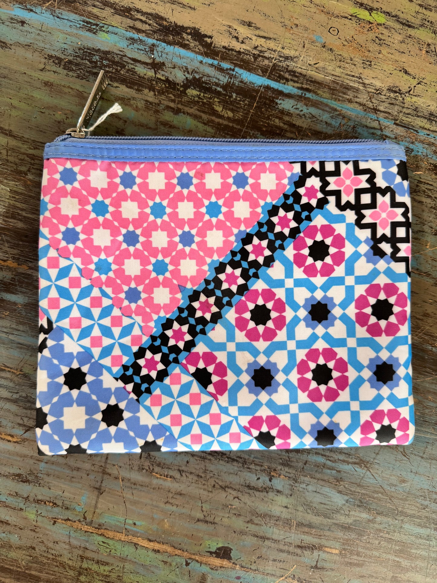 Model la Make Up Bag