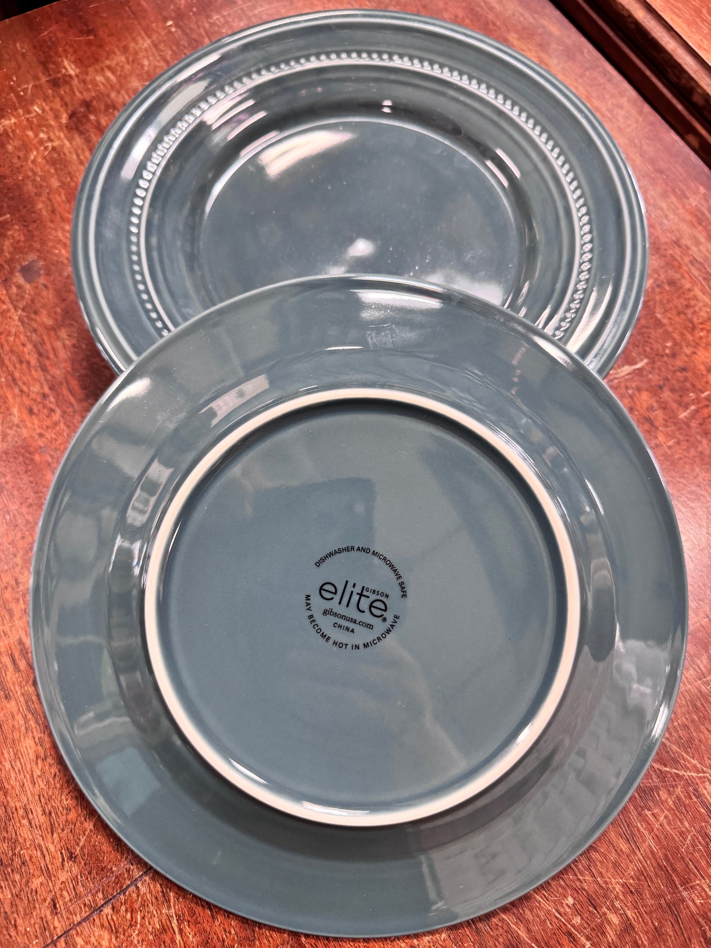 Gibson Elite Barberware Blue Dinner Plate