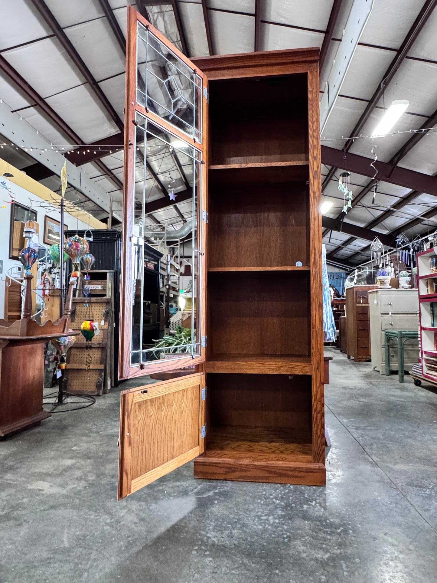 Pier Cabinet