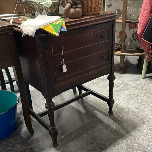 Sewing Table with White Rotary Sewing Machine