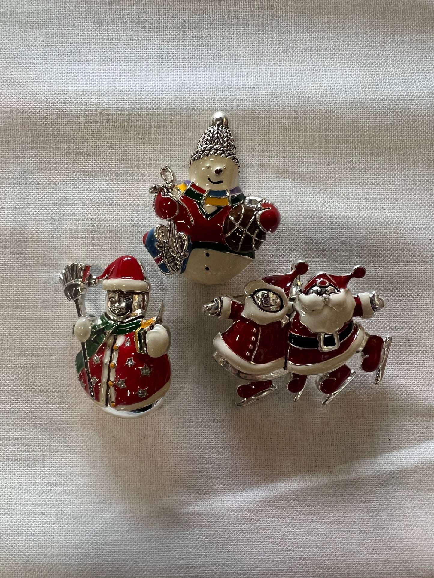 Holiday Scarf Slider/Pin Brooch