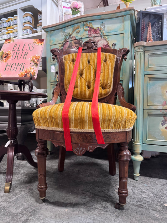 Vintage Victorian Parlor Chair