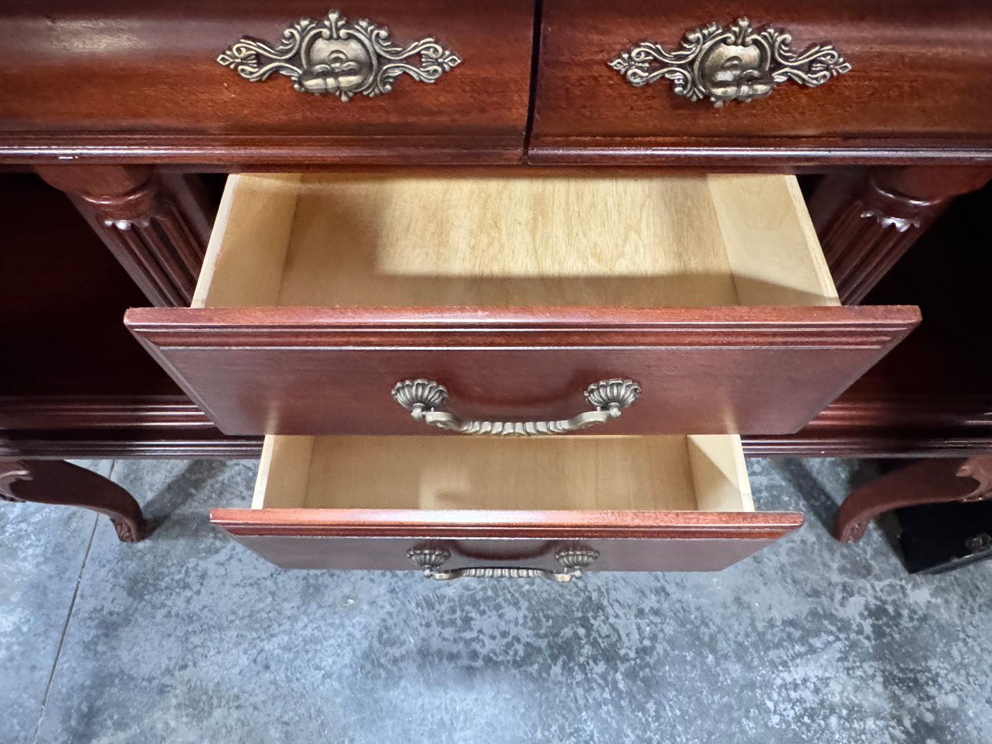 Solid Wood Vintage Style Server Buffet