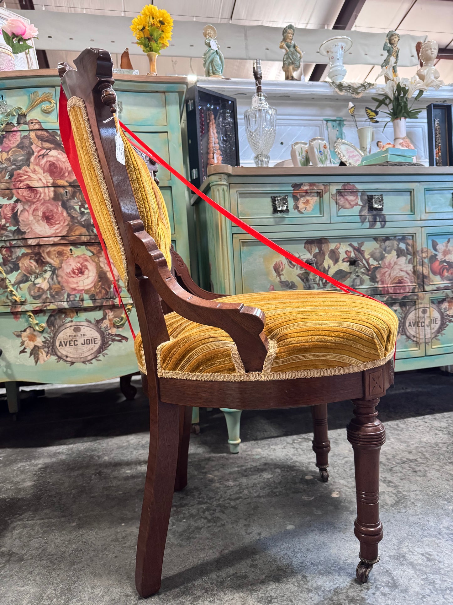 Vintage Victorian Parlor Chair