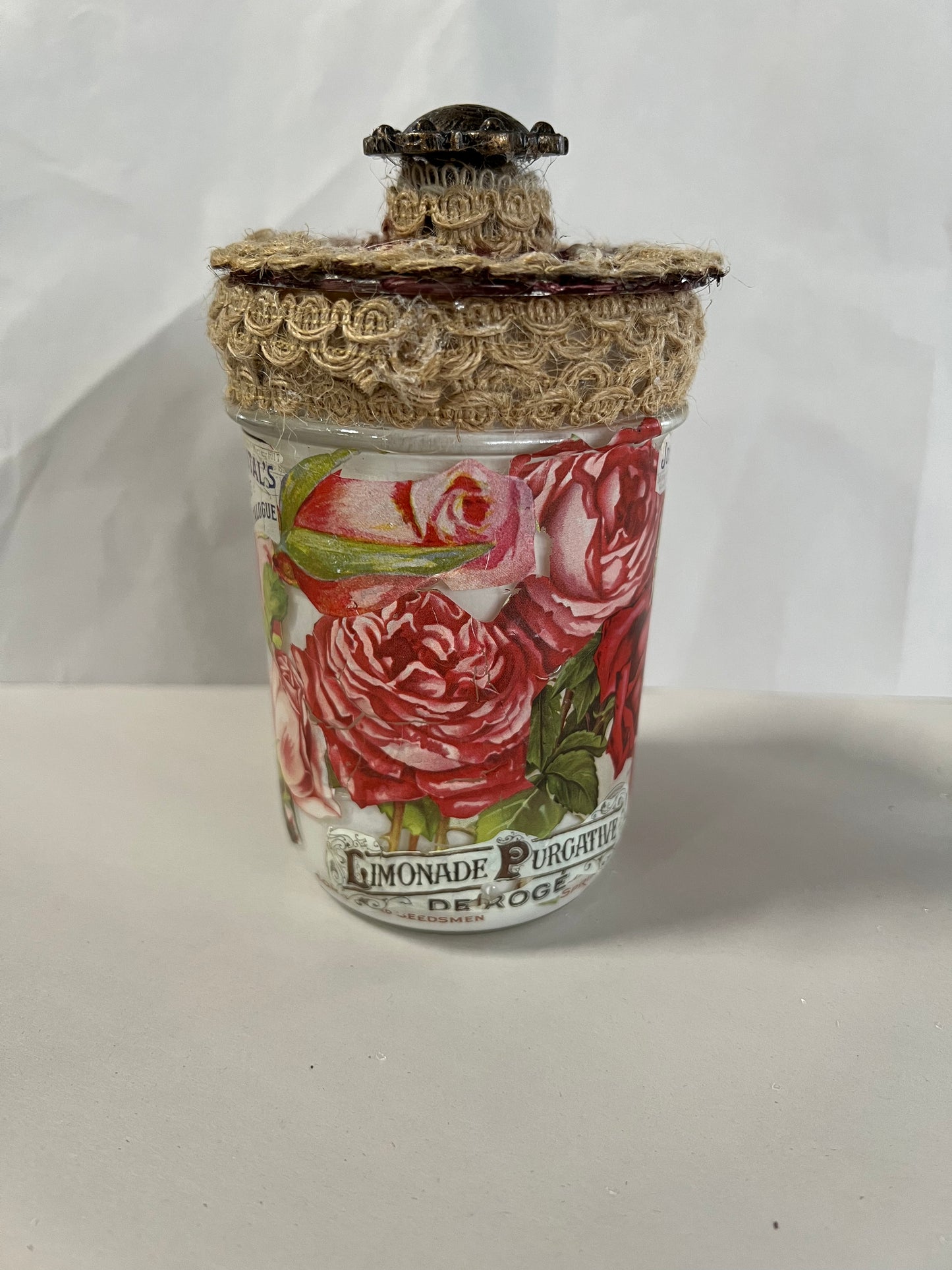 Glass Mason Jar with lid - Roses and Burlap TV