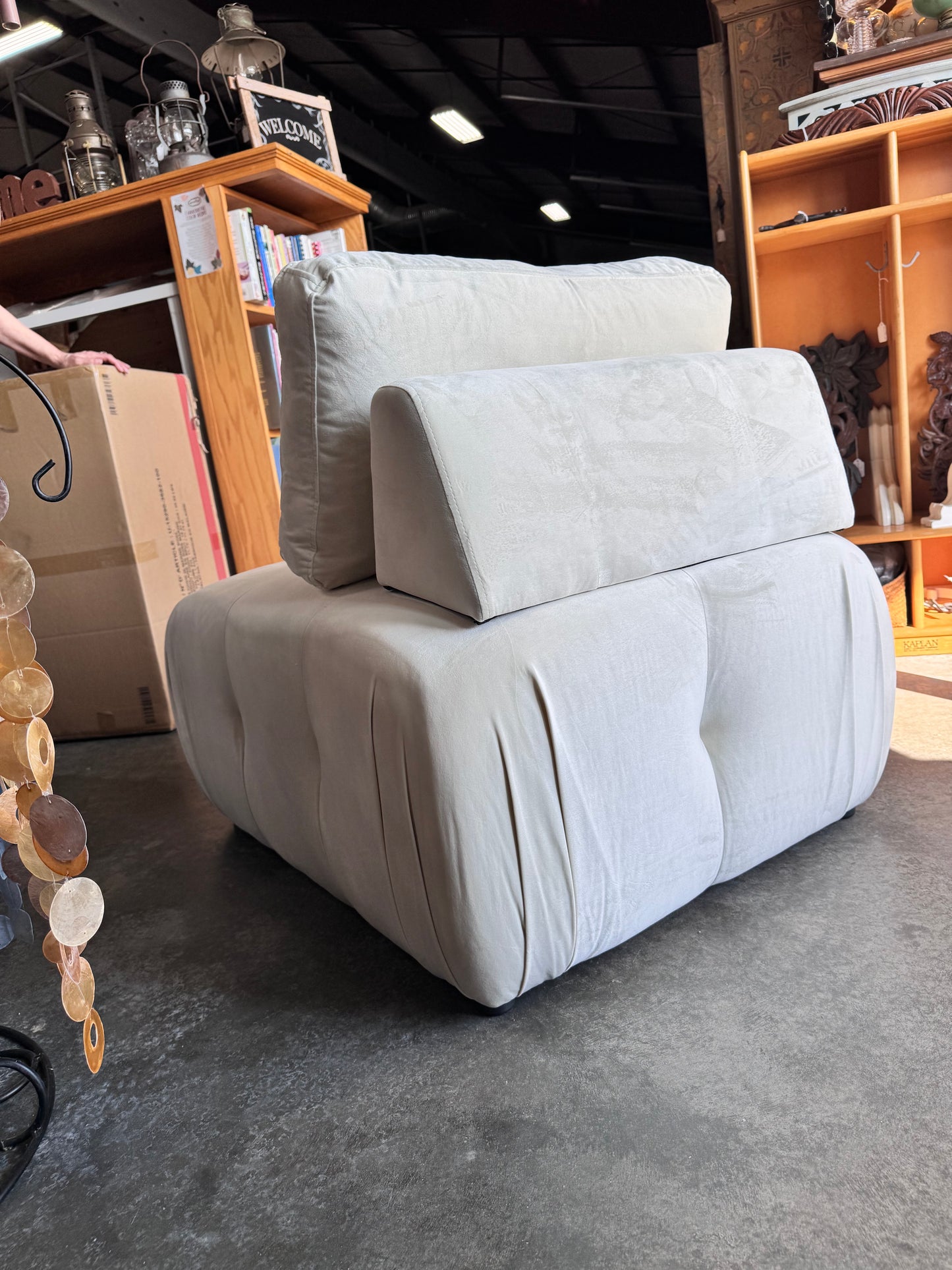 Soft Touch Velvet Slipper Chair