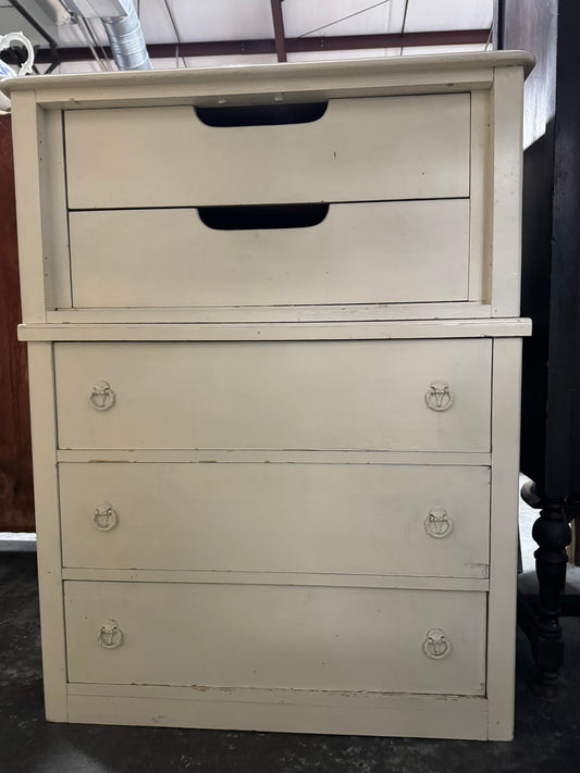 White 2-pc 5-drawer Chest