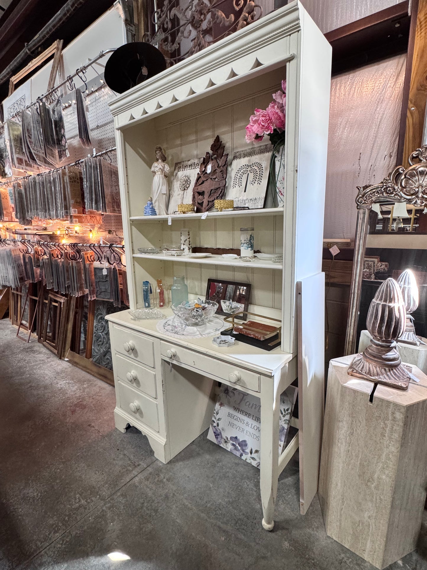 Lexington Furniture Desk With Hutch