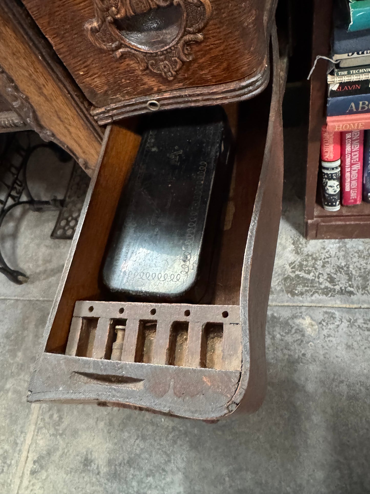 White Brand Treadle Sewing Machine with Table