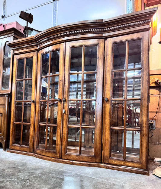 Lighted Curved Front Four Panel China Cabinet Upper
