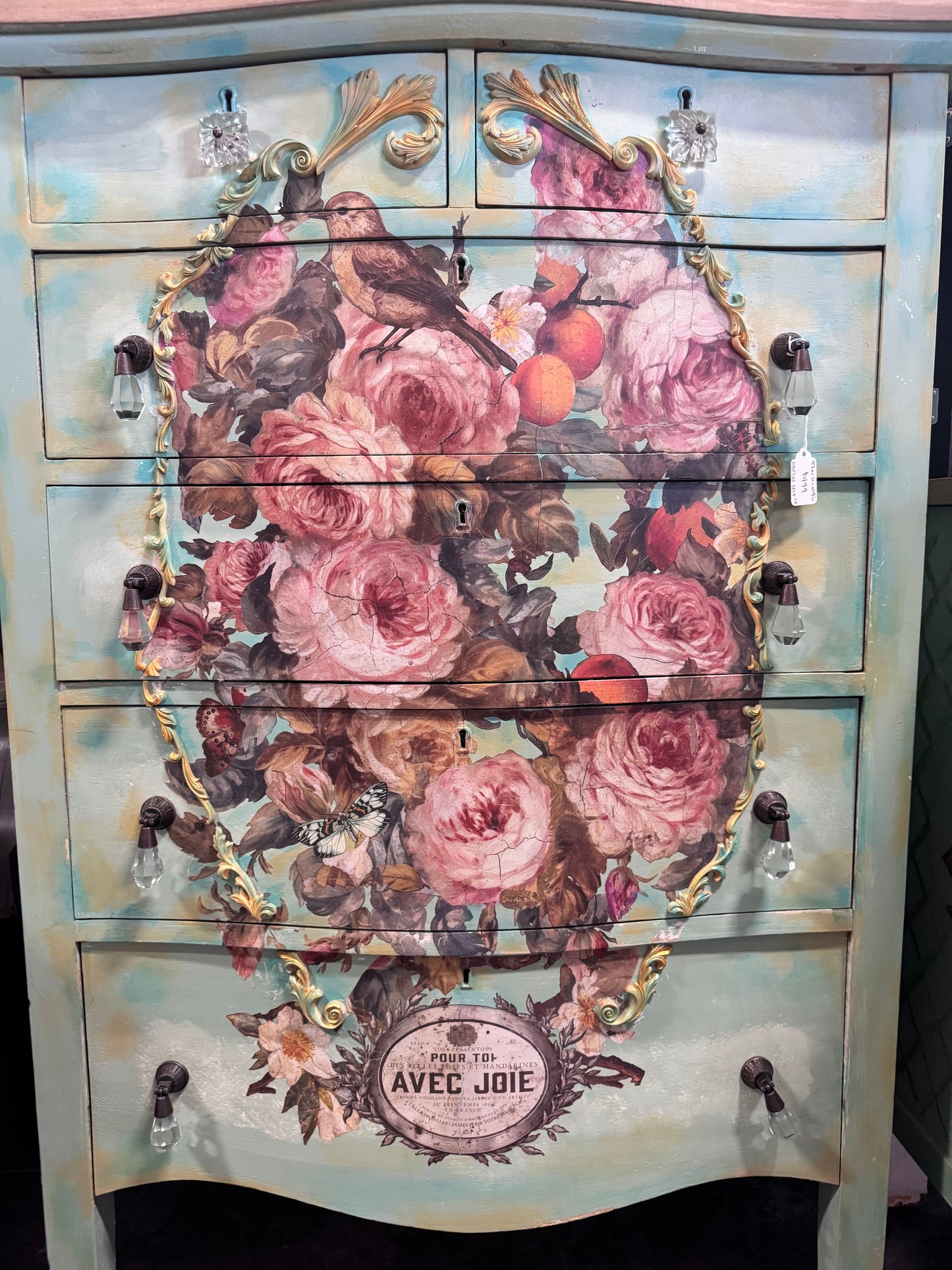 Joie de Roses Chest of Drawers