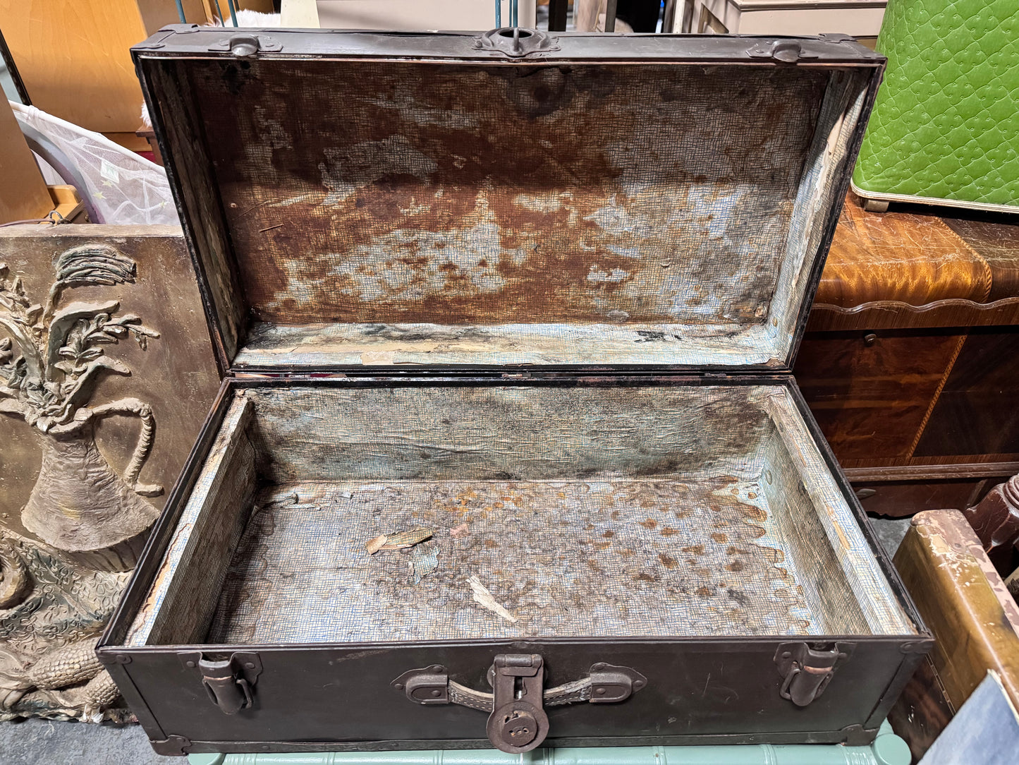 Vintage Vacationer Travel Trunk