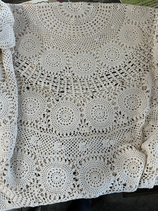 Hand Crocheted Vintage Ecru Round Table Cloth