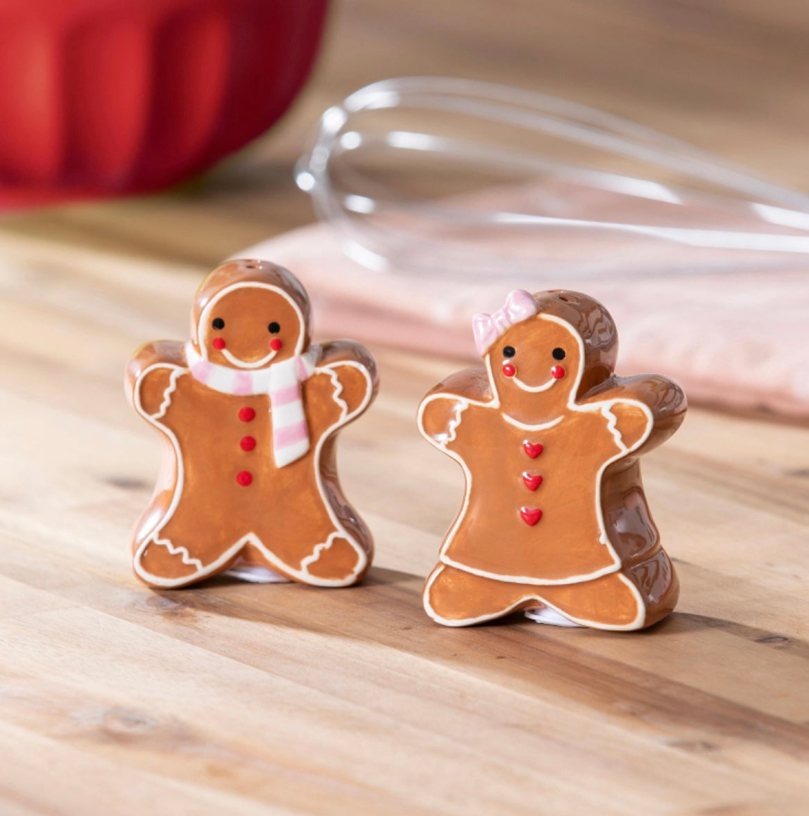 Ceramic Salt and Pepper Set, Gingerbread