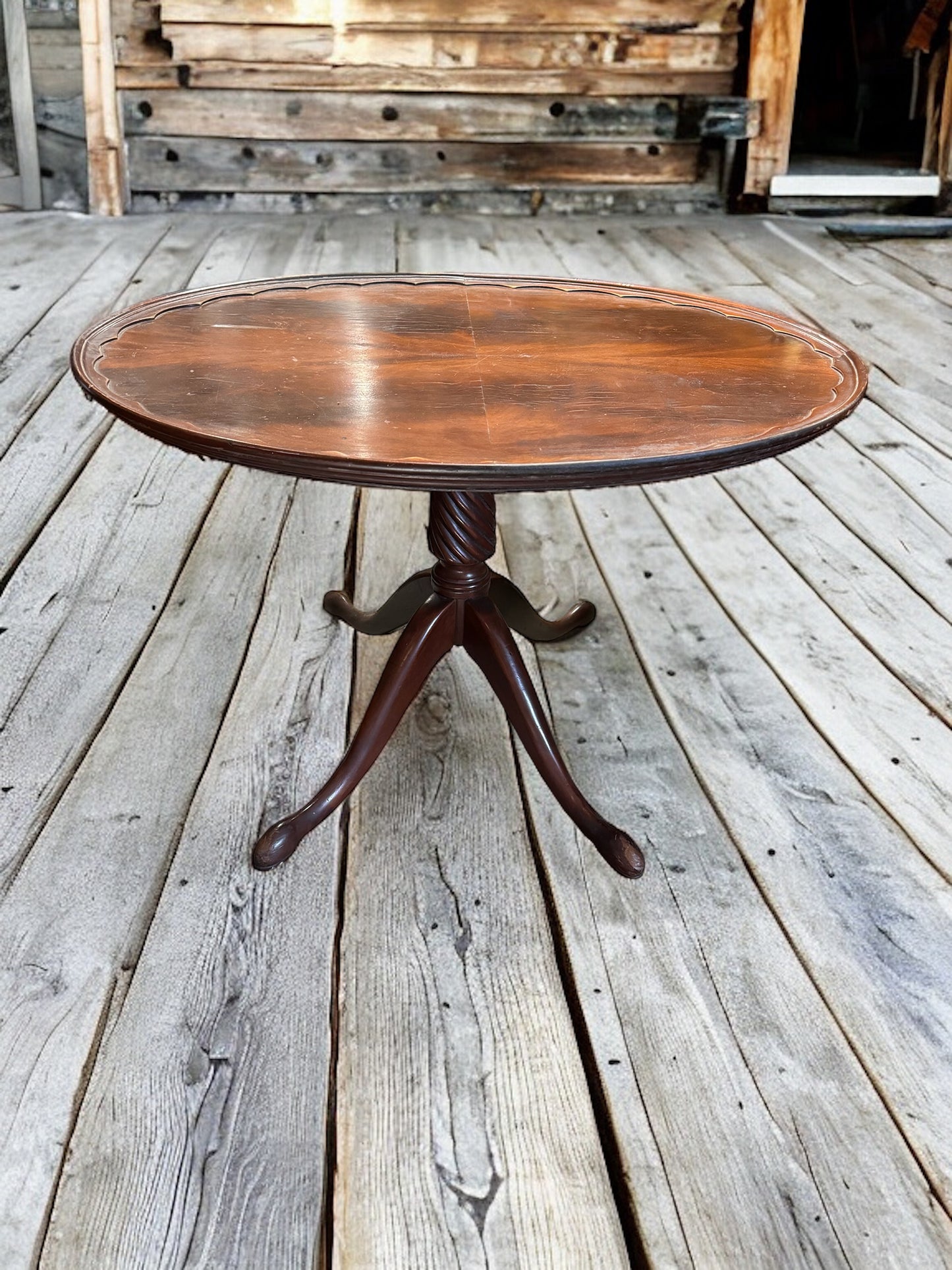 Antique Mahogany Oval Coffee Table