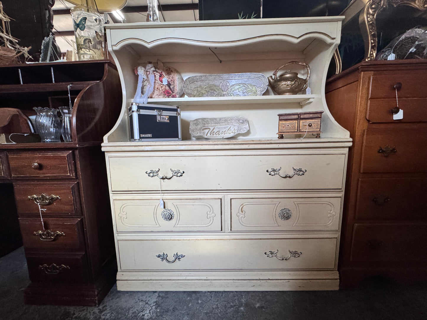 French Provincial 3 Drawer Hutch