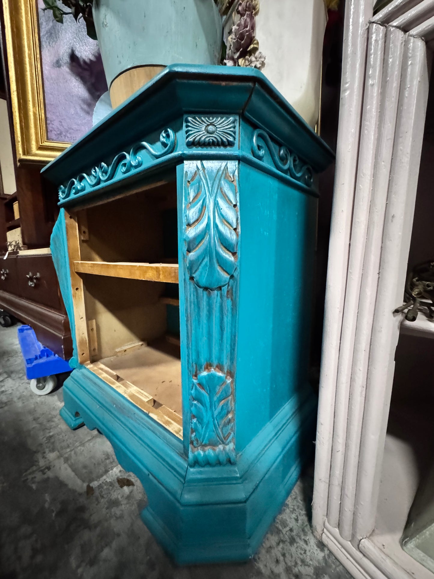 Turquoise Night Stand PROJECT