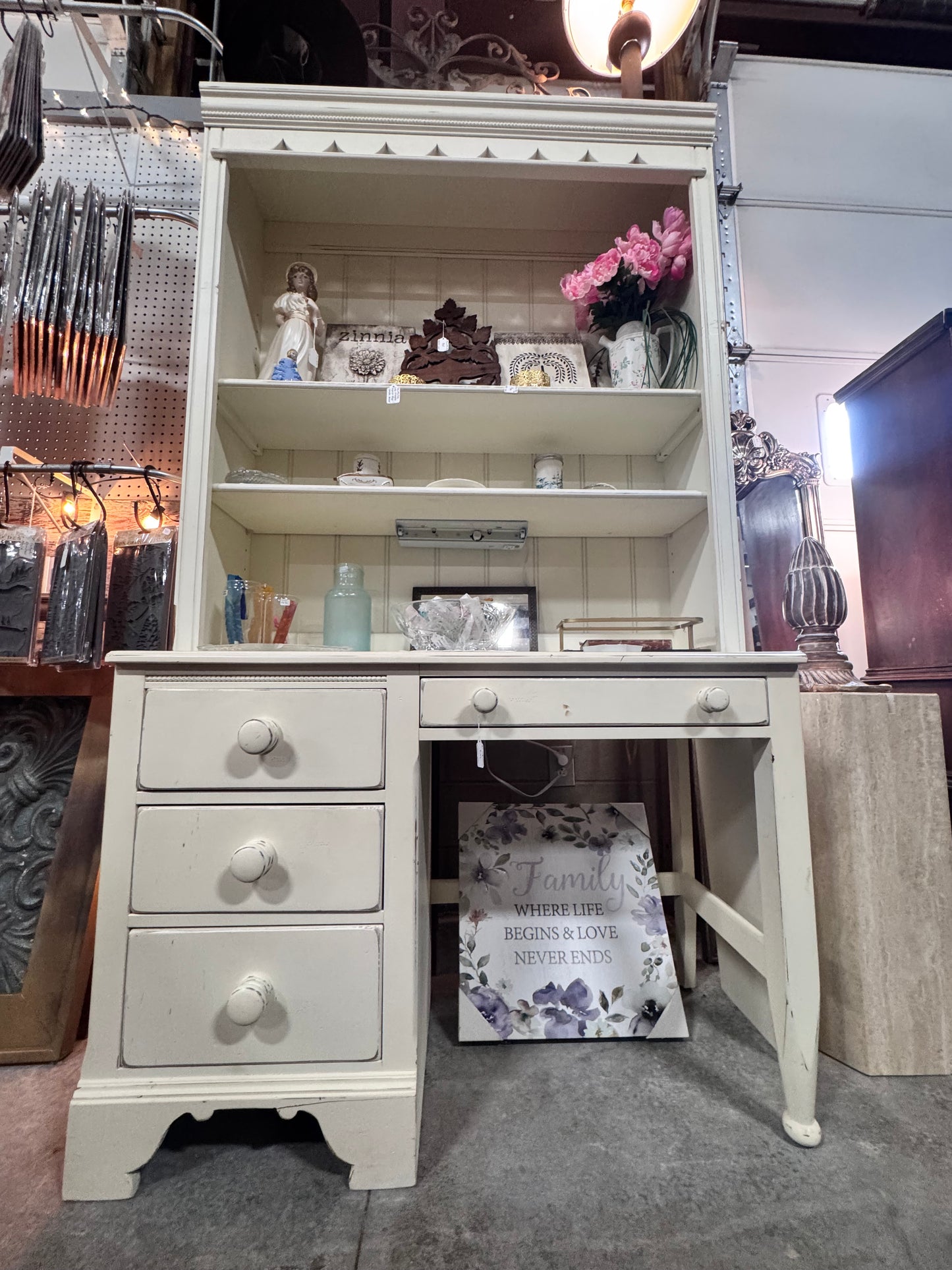 Lexington Furniture Desk With Hutch