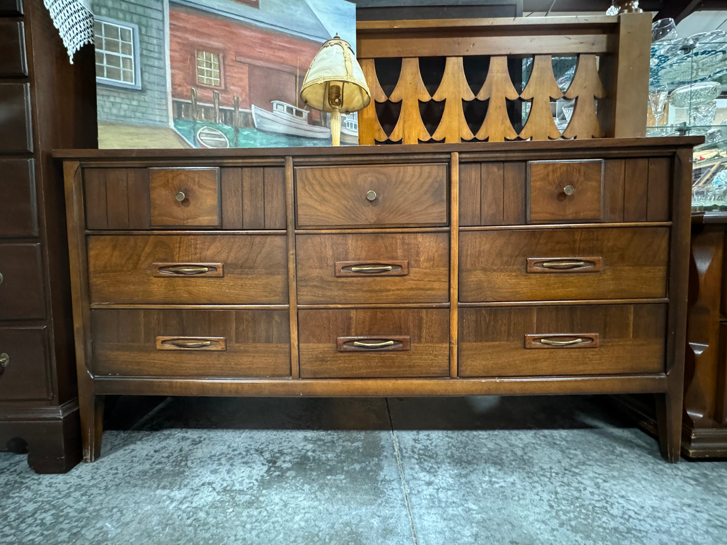 Solid Wood Mid Century 9-Drawer Dresser