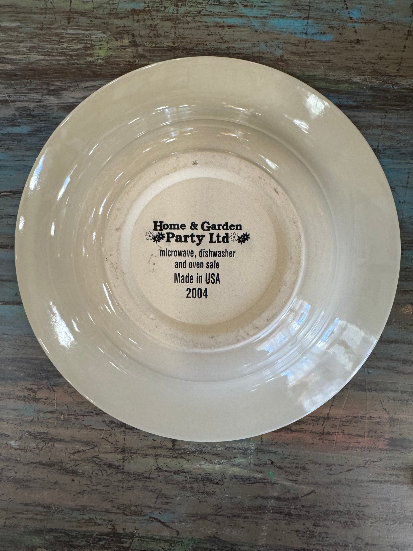 Home & Garden Brand Stoneware Bowl