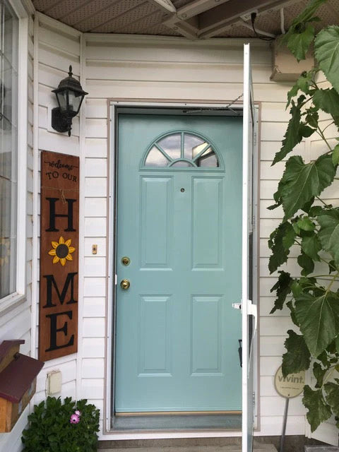 Robin's Egg Rethunk Junk Paint by Laura