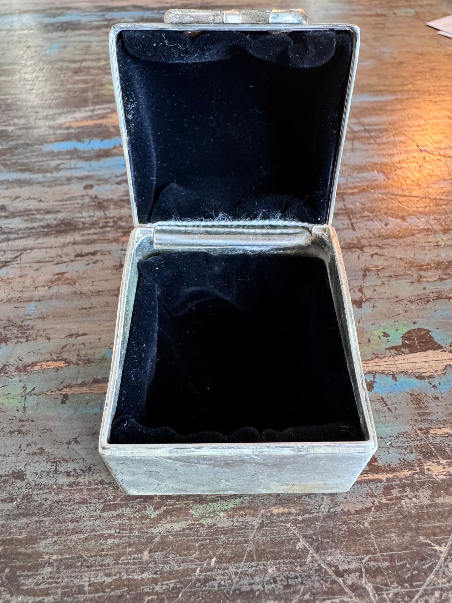Linked Hearts Silver Toned Box with Swarovski Crystals