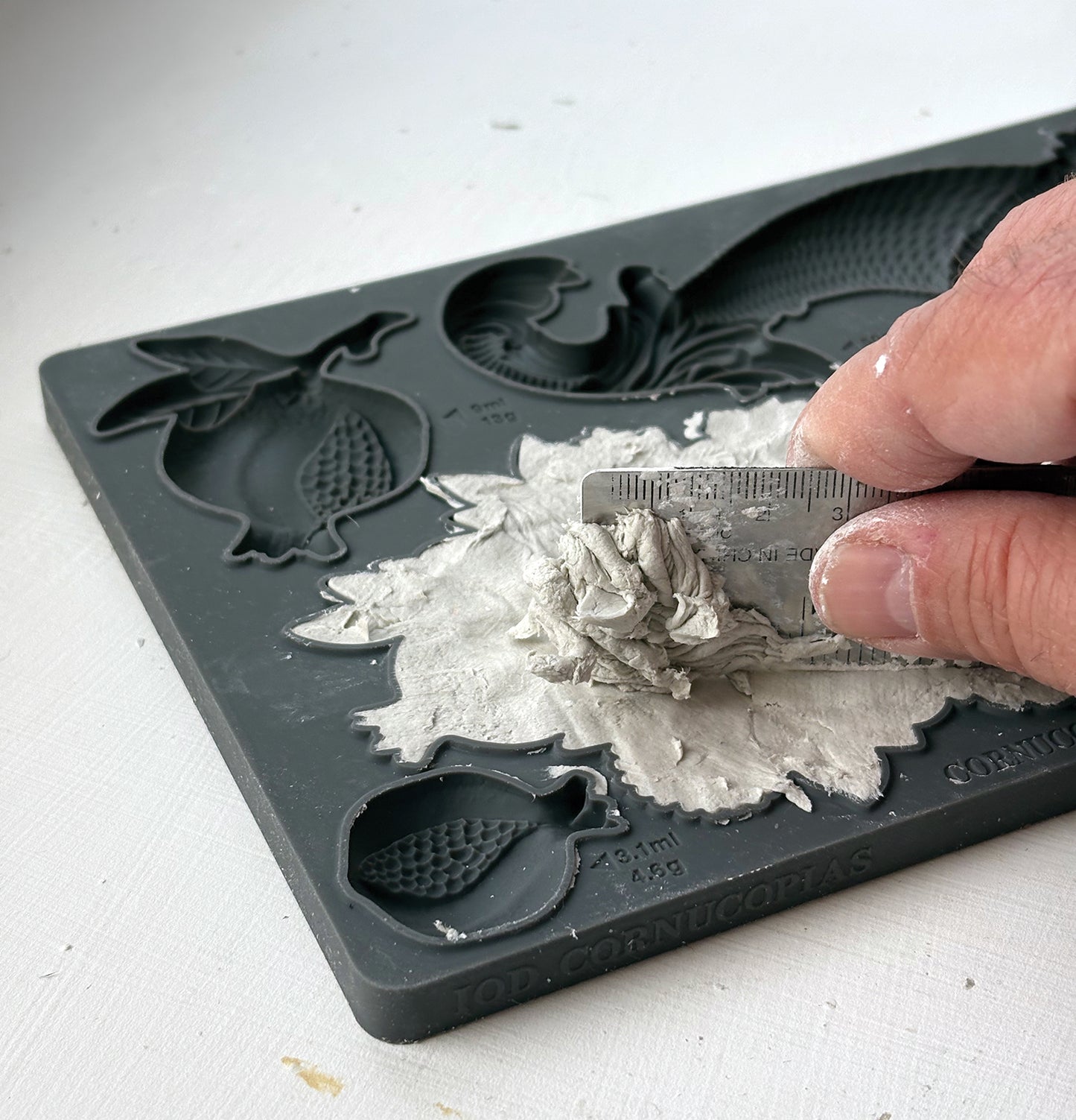 Cornucopias Mould 2026 Iron Orchid Designs Holiday Collection