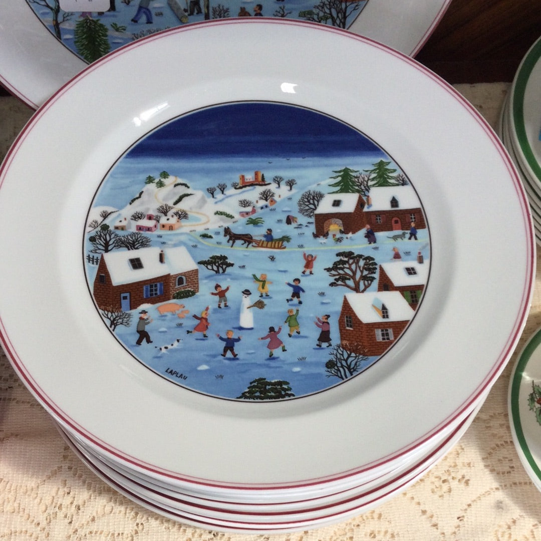 Naif Christmas Dinner Plate