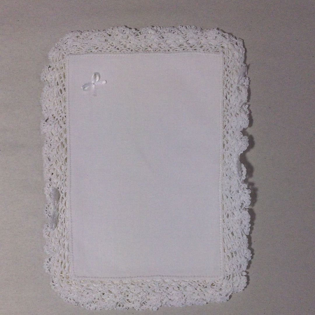 Set of 6 Linen and Crochet Cocktail Napkins
