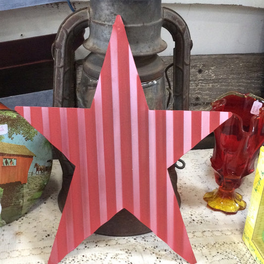 Red Star hanging wall decor