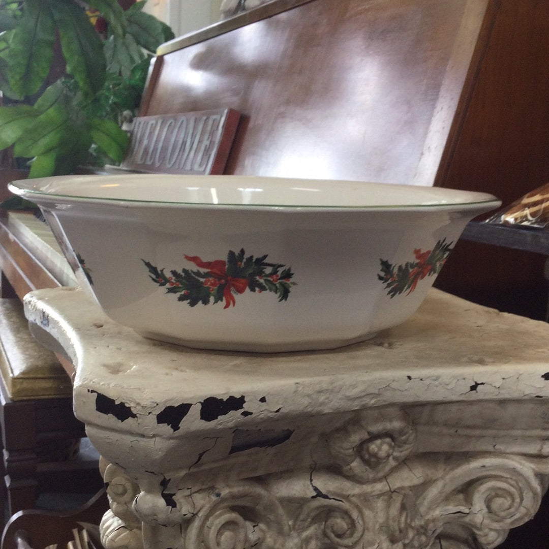 Pfaltzgraff Heritage Christmas Bowl