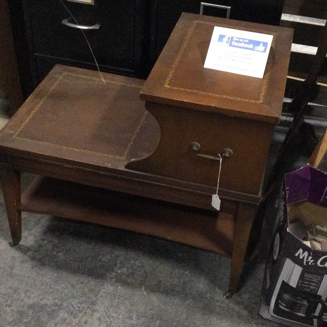 Step Back Side Table – Two Girls Treasure