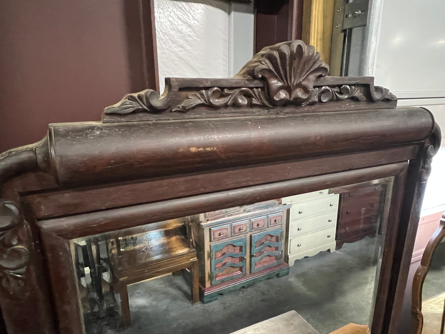 Early century Gentleman's dresser